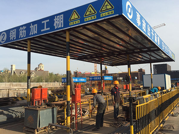 悬挑式卸料平台施工工艺 悬挑脚手架卸料平台的搭设顺序